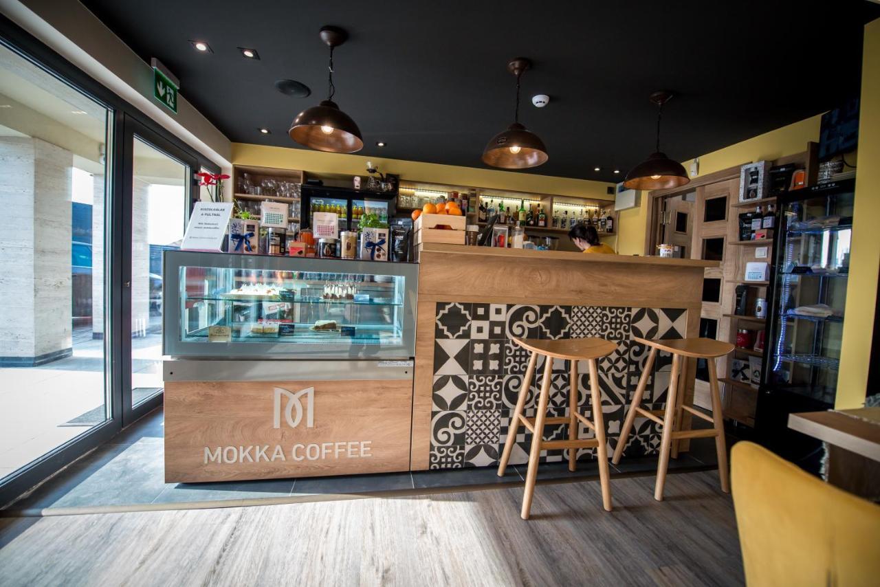 לינה וארוחת בוקר מישקולץ Mokka House Panzio מראה חיצוני תמונה